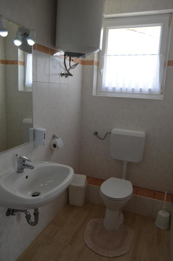 Gazlang Apartman Hajdúszoboszló Exterior foto