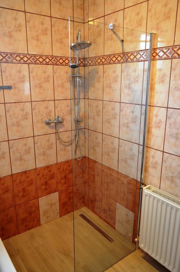 Gazlang Apartman Hajdúszoboszló Exterior foto